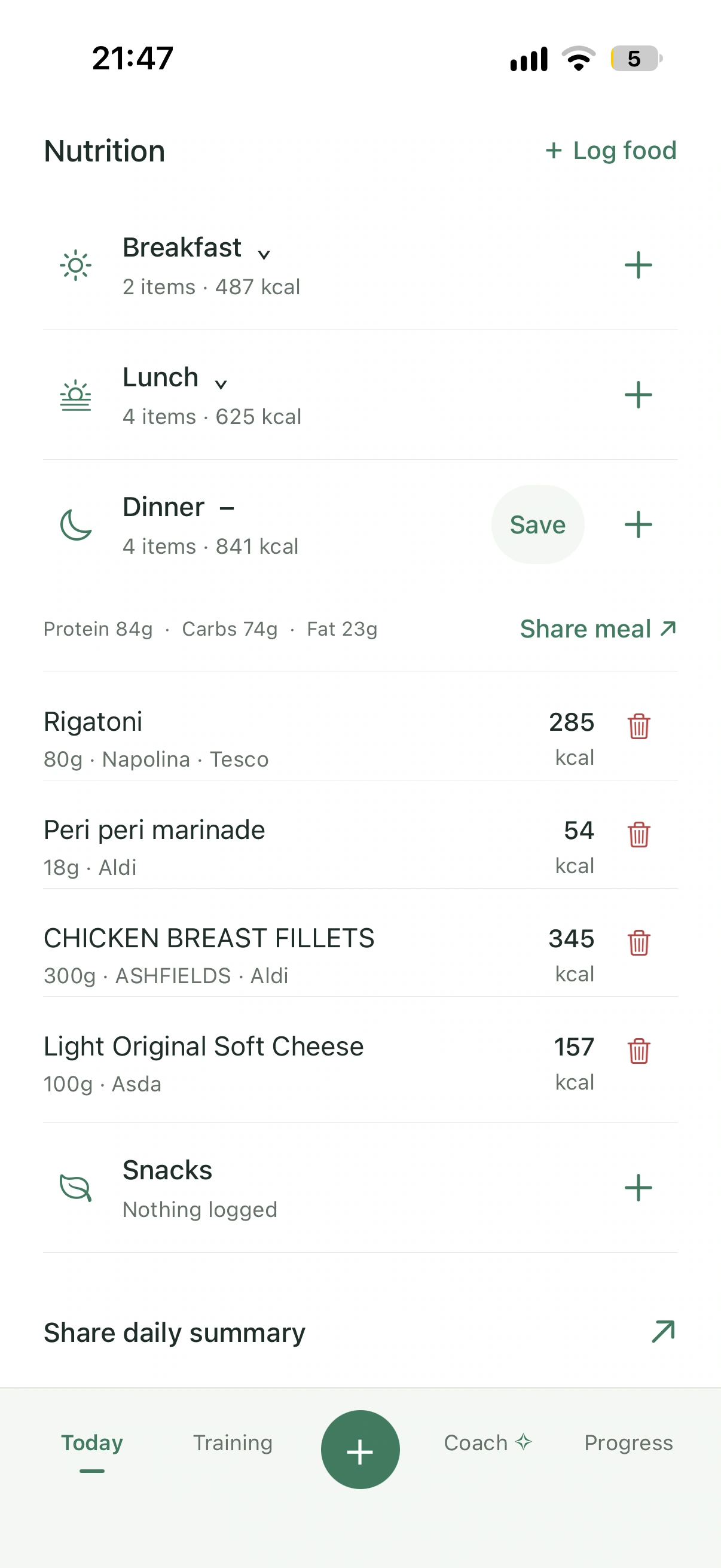 An expanded dinner in Pally showing foods, portions, calories and meal macros.